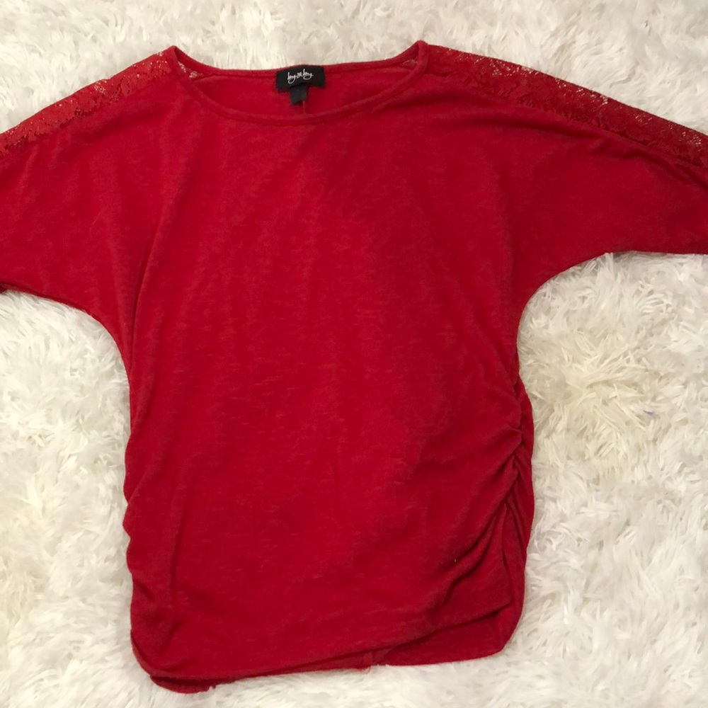 Mid length sleeve dressy shirt